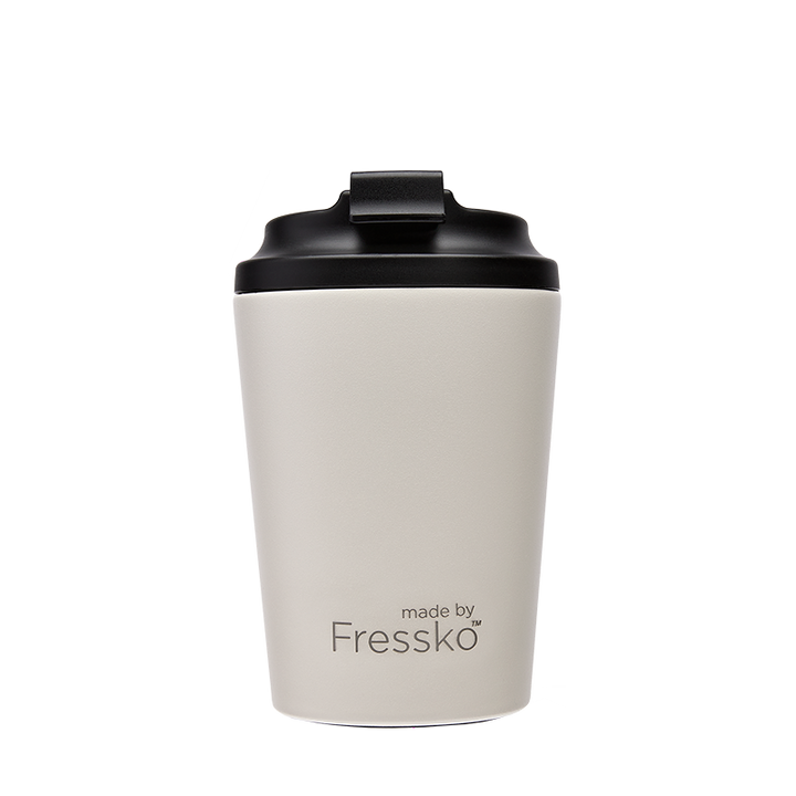 Enjoy your take away coffee, tea or hot chocolate with the Frost bino cup.   This 8 oz reusable takeaway coffee cup with spill proof, lock lid is perfect for the person on the move. 