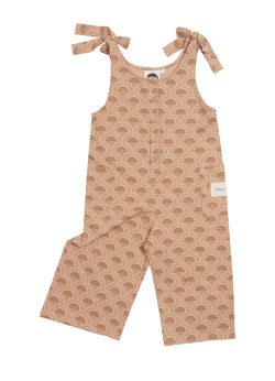 Designed to bring the sunshine wherever you go, these Solar Wide Leg Overalls by Kapow are sure to brighten up your day!  Constructed from jersey cotton and featuring adjustable ties, coconut buttons, pockets and a slouchy fit, these stylish overalls will have you glowing with confidence.   *Sizes available: 1Y through to 7Y   *Ethically Made  *Designed in Melbourne, Australia by Kapow Kids