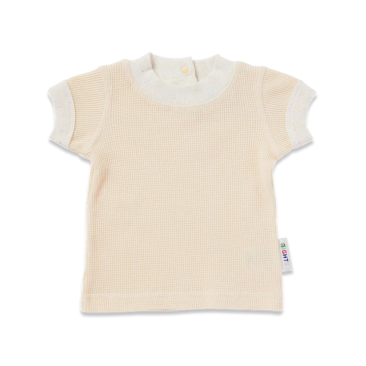 Ready, Set, Play! The Vanilla Organic Tee by Halcyon Nights is made with soft organic cotton waffle, and comes in a range of soft playful colours.  These tees are both delicate and gentle on the skin with a relaxed fit. Perfect for summer fun!  *100% GOTS certified organic cotton  *Designed in Australia by Halcyon Nights