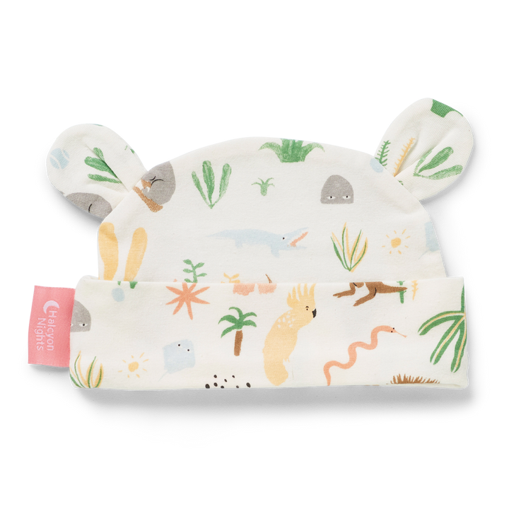 The Outback Dreamers Baby Hat by Halcyon Nights. Hand Illustrated by Min Pin in Australia. Super soft cotton / elastane mix for superior comfort!