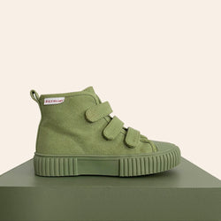 We are obsessed with the Khaki OG High Top Piccolini shoes for our little ones!