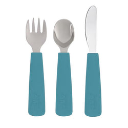 Got a curious toddler on your hands? One that loves to dig in and take matters into their own hands? One that’s ready to take their increasing curiosity up a notch  The We Might Be Tiny Cutlery Set is exactly what your little explorer needs to feel in charge and rock dinnertime like a superstar self-feeder in the making.  This toddler cutlery set has been ergonomically designed to suit growing hands.